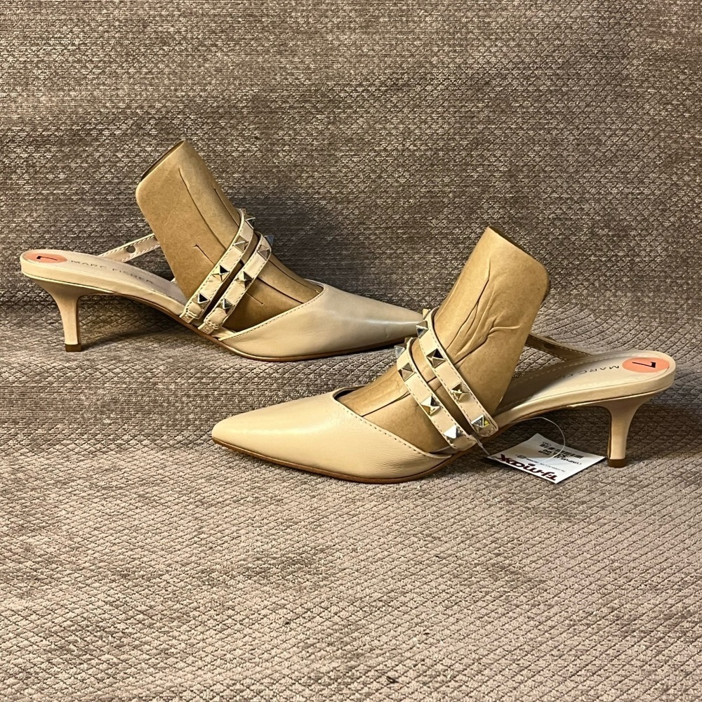 Marc Fisher Leather Nude Studded Pumps Mules size 7 NWT - Picture 7 of 15